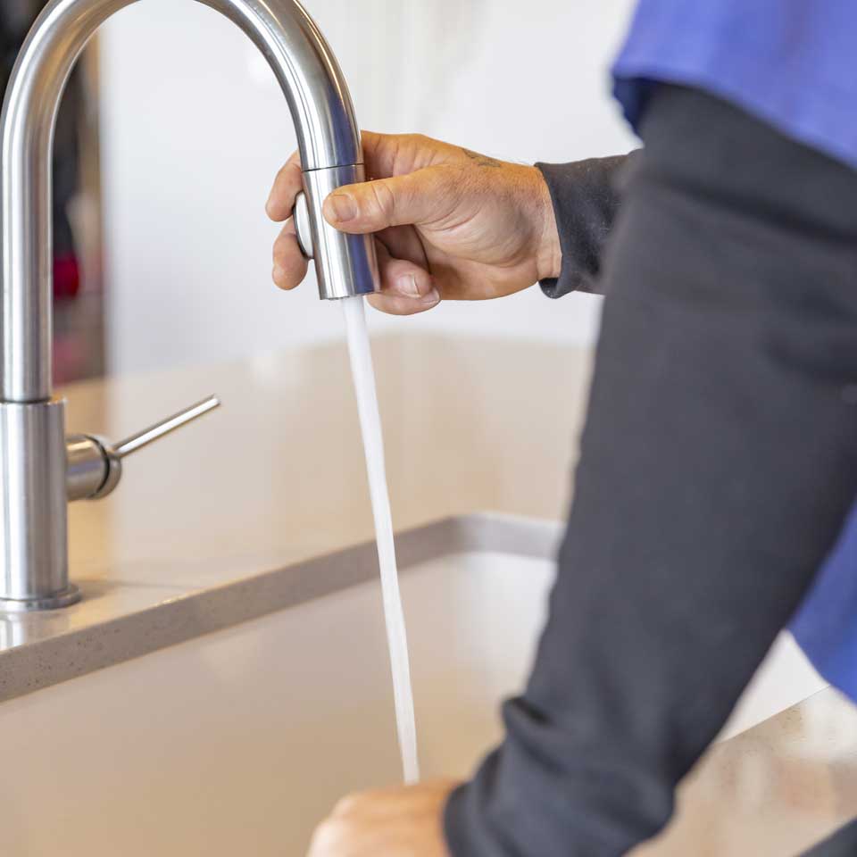 Certified Garden City kitchen plumber in ID near 83714